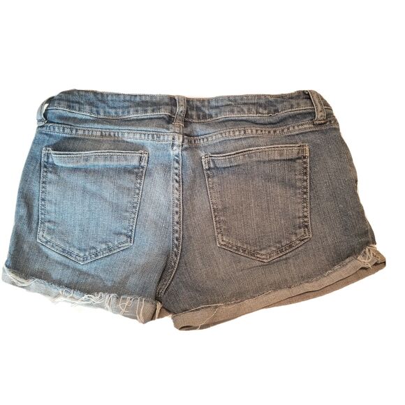 Forever 21 Womens Shorts Size 4 27 Blue Jean Light Wash Denim Cuff Booty Shorty - Picture 2 of 5